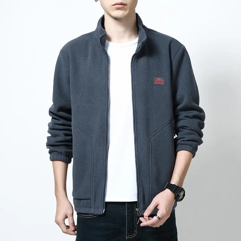 Men Stand Collar Full Zip Polar Fleece Jacket, Mountain Logo Embroidered Fleece Coat, Elastic Cuff Casual Lightweight Outerwear, Soft Windproof Zip Up Cardigan for Daily Walking Outdoor Hiking Autumn Winter Trendy Outfits