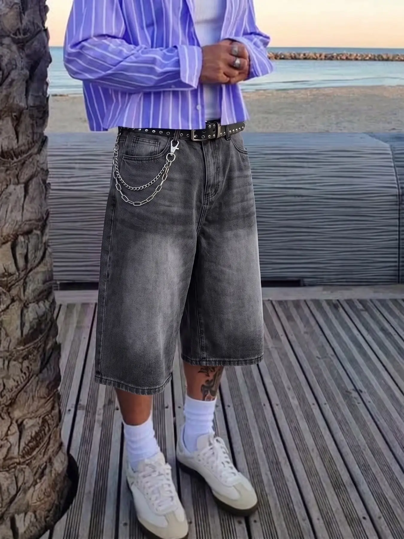 Men's Vintage Faded Blue Loose Wide Leg Jeans Shorts, Y2K Oversized Plus Size Knee-Length Streetwear Casual Capri Pants