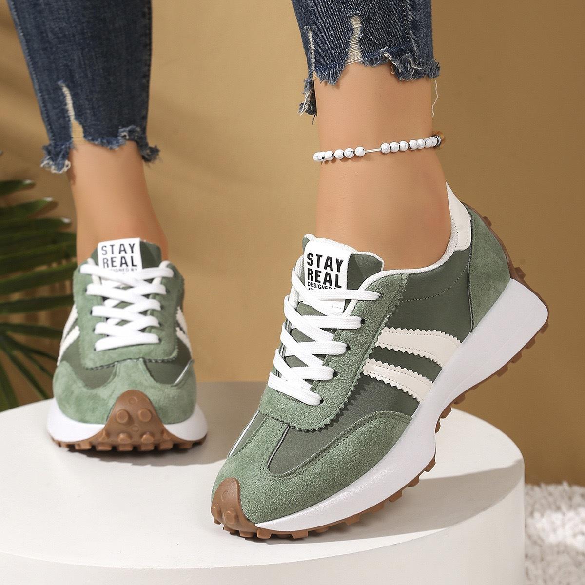 2026 Spring Vintage Color-Block Sneakers for Women, Soft Sole Breathable Casual Shoes, Lightweight Lace-Up Fashion Shoes, Multi-Color Women's Shoes