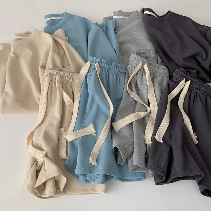 Women's Plain 2-Piece Shorts Set, Casual Loose Cut Round Neck T-Shirt and Athletic Shorts with Pockets, Sun Protective Tracksuit, Basic, Clothes, Women's Clothes, Short Length