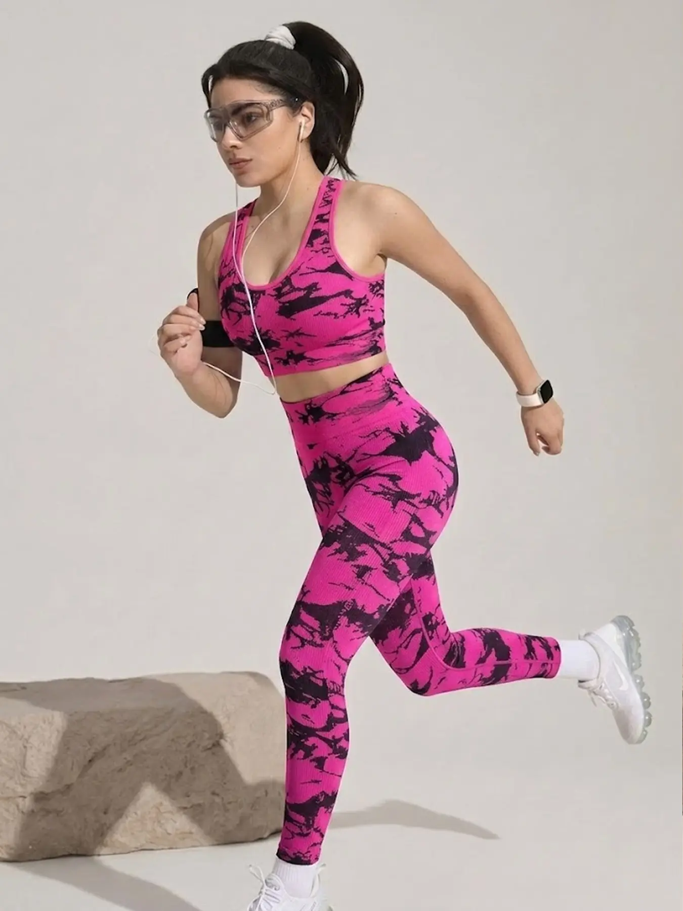 Women's Sexy U-Back Sports Bra and High-Waist Pants Set, Fitness Sportswear Set, Workout Sportswear, Activewear, Athletic Sports Clothing, Suitable for Yoga, Fitness, Running, Pilates, and Gym, Solid Color for All Seasons