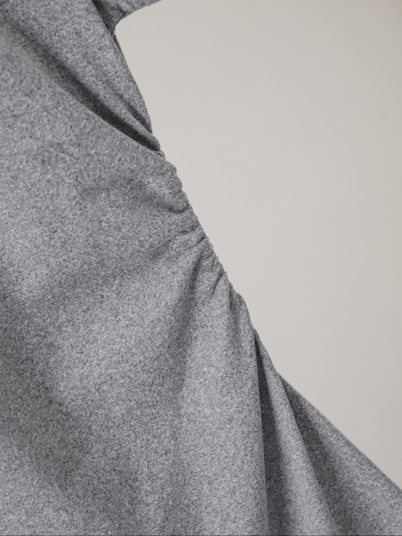 Ladies' casual fashion slim fit small bow print details simple solid color pleated Knit pullover women's round neck short sleeved dress