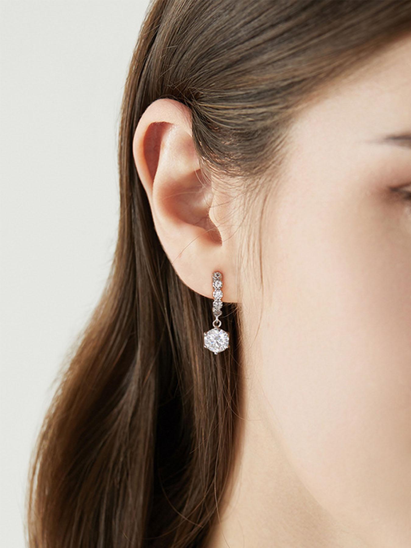 S925 Sterling Silver Synthetic Moissanite Decorated Earrings, Luxury Fashion Jewelry for Party, Daily Clothing Decor, Trendy All-match & Exquisite Jewelry for Birthday Gift