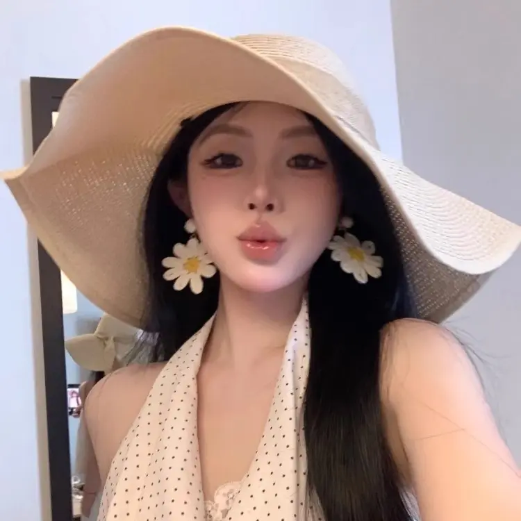 Effortless Woven Straw Sun Hat Oversized Wide Brim Full Face Shade Breathable Packable Floppy Beach Bonnet Cap Summer Vacation Pool Photo Shoot