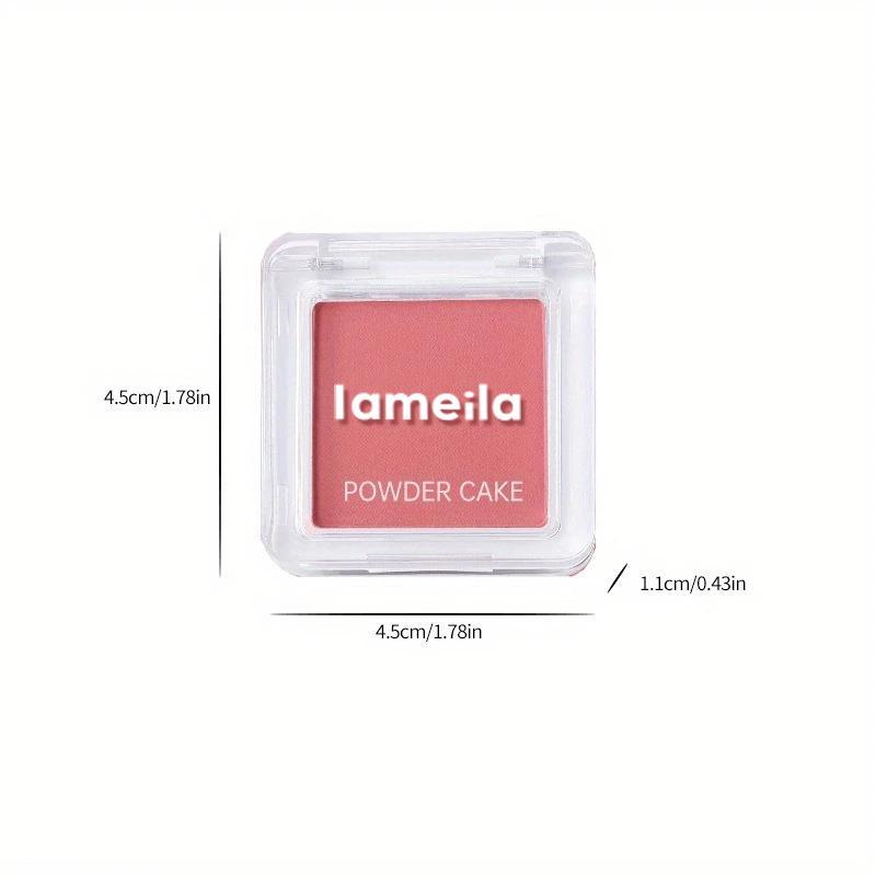 A soft blush palette of four colors, a natural matte finish, long-lasting buildable coverage, powder formula, water and sweat resistant, compact and portable, suitable for all skin tones