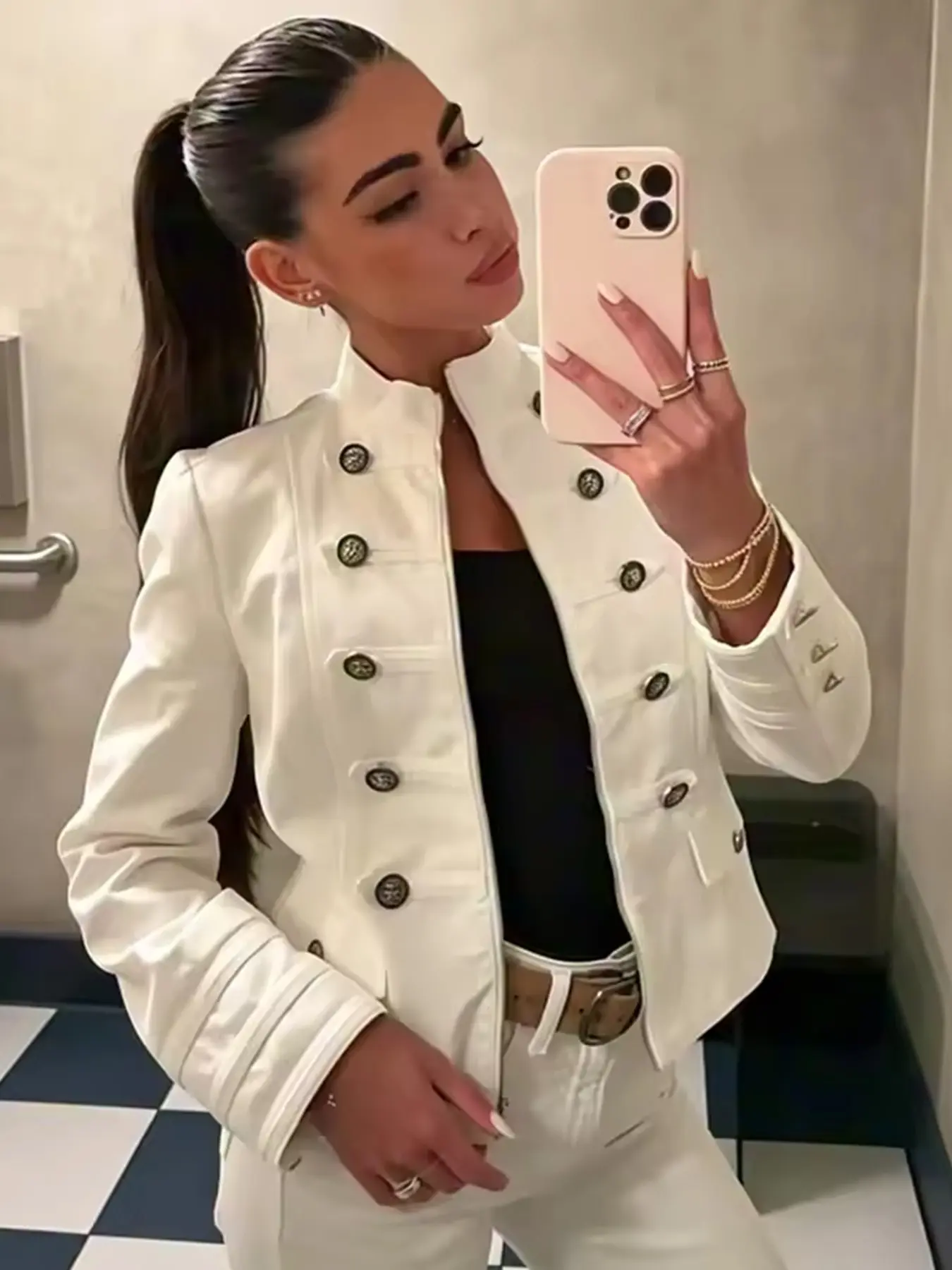 2026 New Women's Jackets Autumn Fashion Retro Slim Short Warm Jackets & Coats Street Chic Young Women's Travel Wear Elegant Outerwear Coat