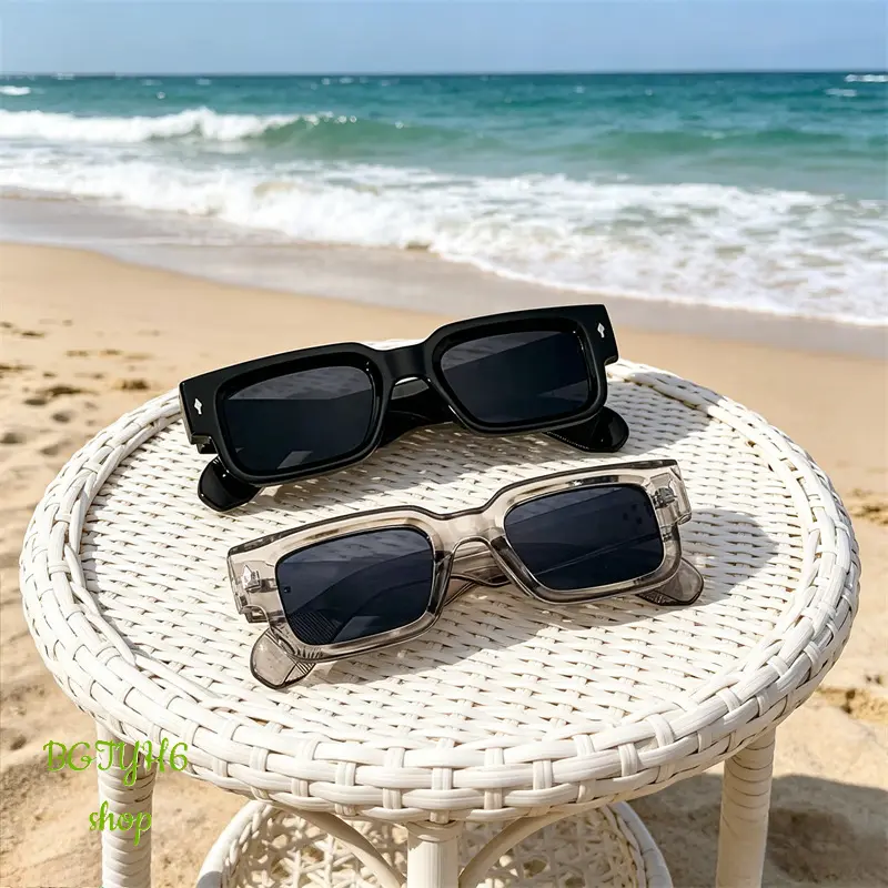Women's Retro Square Sunglasses (2-Pack) - Black & Transparent Frames, UV400 Protection, Y2K Style, Ideal for Summer Beach Trips, Streetwear