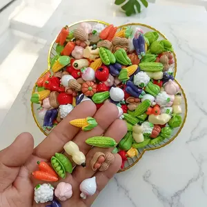 25/50pcs Mini Vegetable Decorations, Realistic Resin Replica Vegetables, Versatile Home Décor Ornaments, Perfect for Kitchen and Dining Room