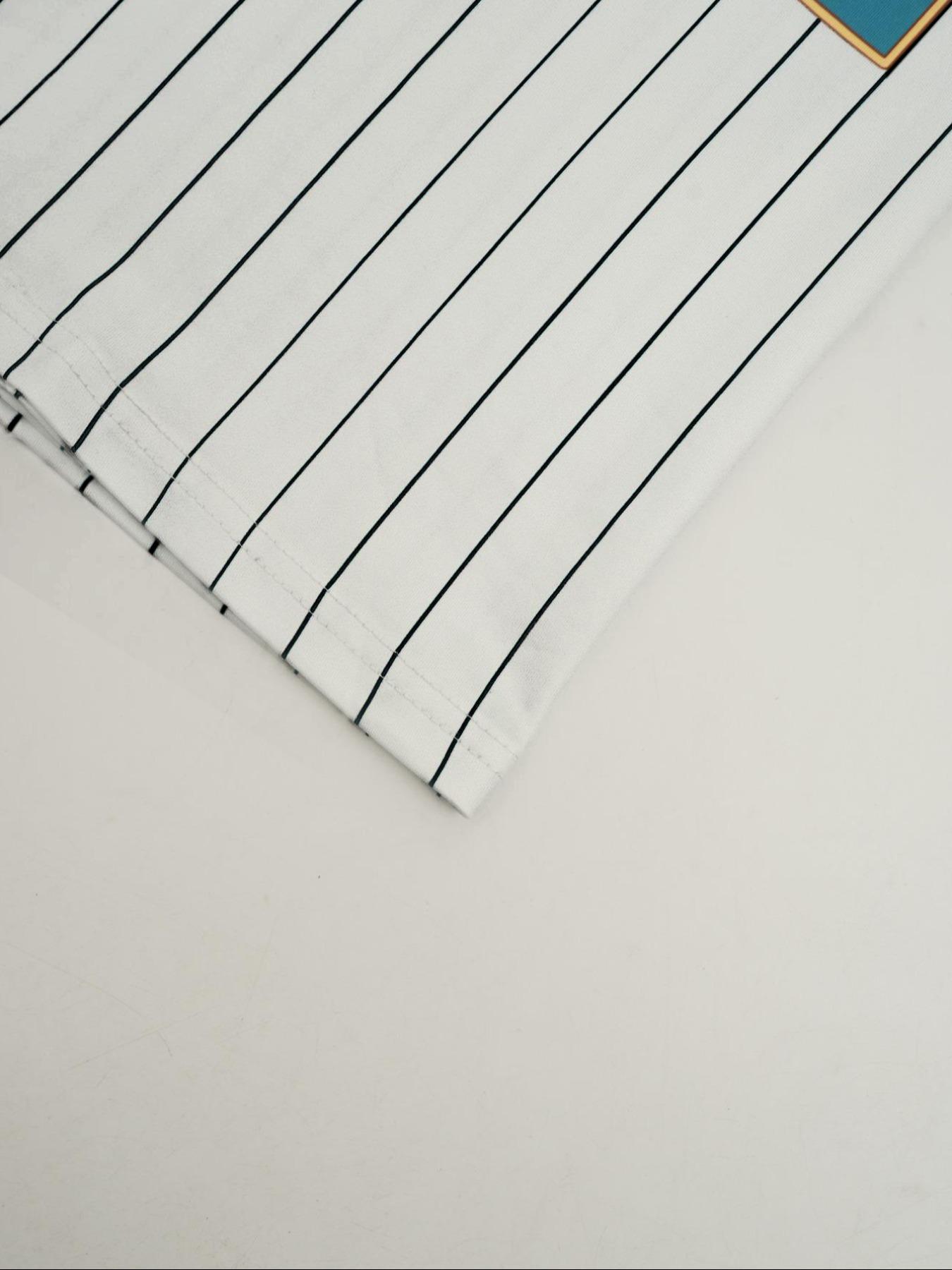 Women's Figure Print V Neck Fitted Knit Tee, Fashion and Trends Casual Short Sleeve T-shirt for Daily Wear, Ladies Womenswear Clothes for All Seasons