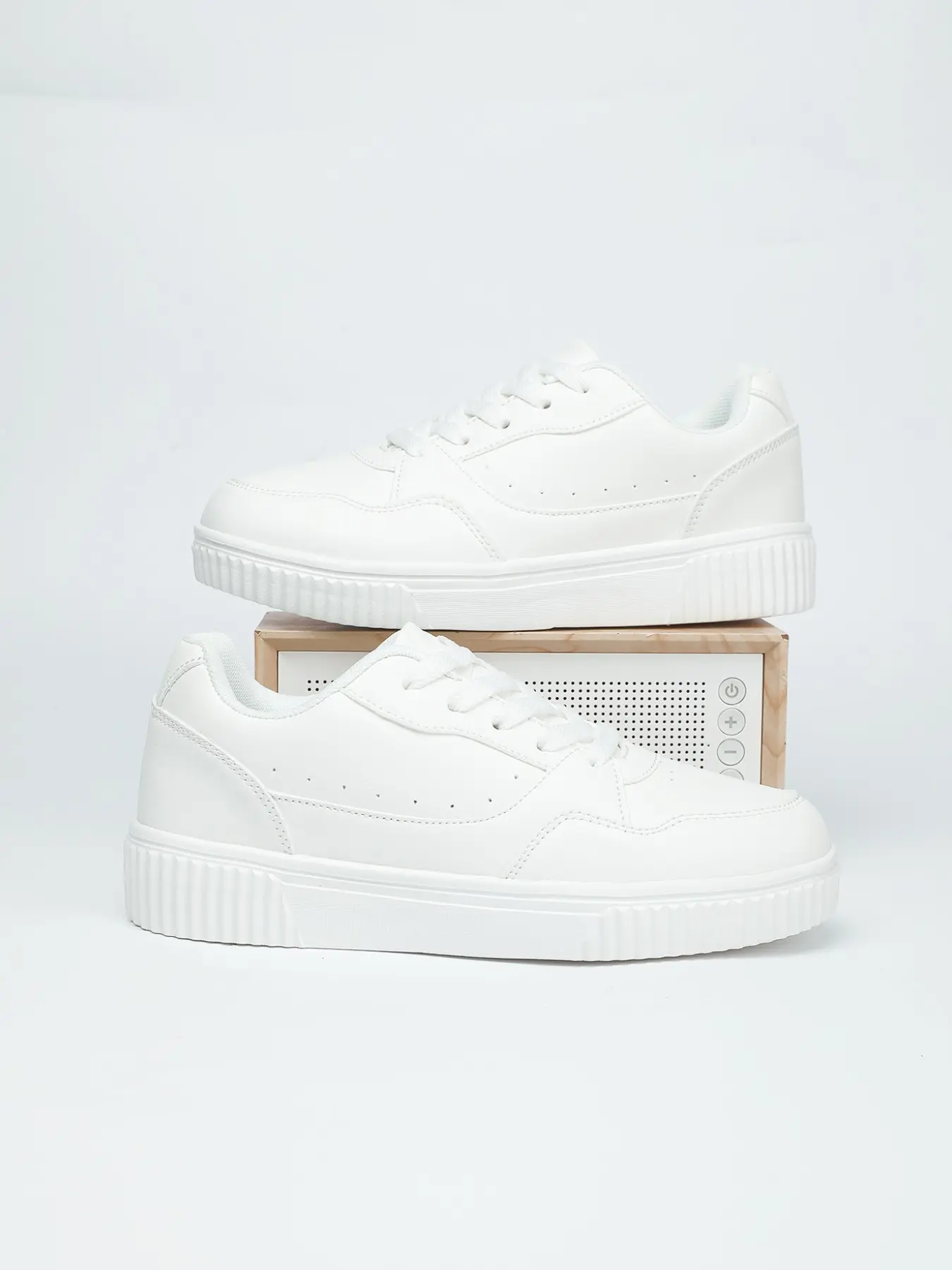 Women's Lace-Up Lightweight Casual Shoes, Fashionable Versatile Daily Wear Sneakers, Multiple Skateboard Shoe Styles Available, Casual Trendy Trainers, Casual Sporty Trainers