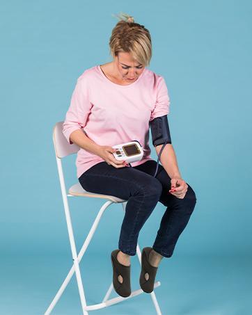 Women Diabetic Shoes with Wide Toe and Adjustableclosure Comfortable Easy On/Off for Walking Lightweight and Breathable