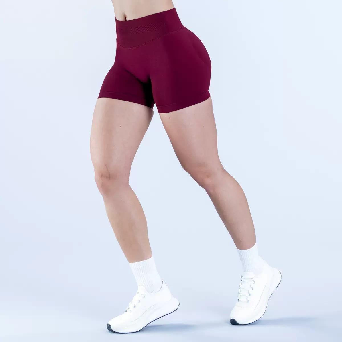 DFYNE Butt-Lifting Three-Quarter Sports Leggings |   Matte High-Elastic Fabric, Perfect for Running, Yoga, and Fitness, Instantly Enhances the Visual Shape of Your Butt
