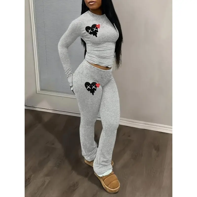 Women's Y2K Style Heart Print Suit, Polyester Blend, Crew Neck, Fall/Winter Collection, Stylish Pants Set, Embroidered Detail - Women 20-40! Womenswear Clothing Collar Crochet Knitting Medium Gamis