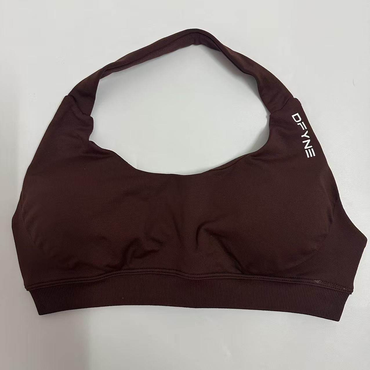 Dfyne Impact Women's Sports Bra - Seamless Backless Strapless Heightening Style Back-Opening Sports Outfit - Fitness and Yoga Sports Bra