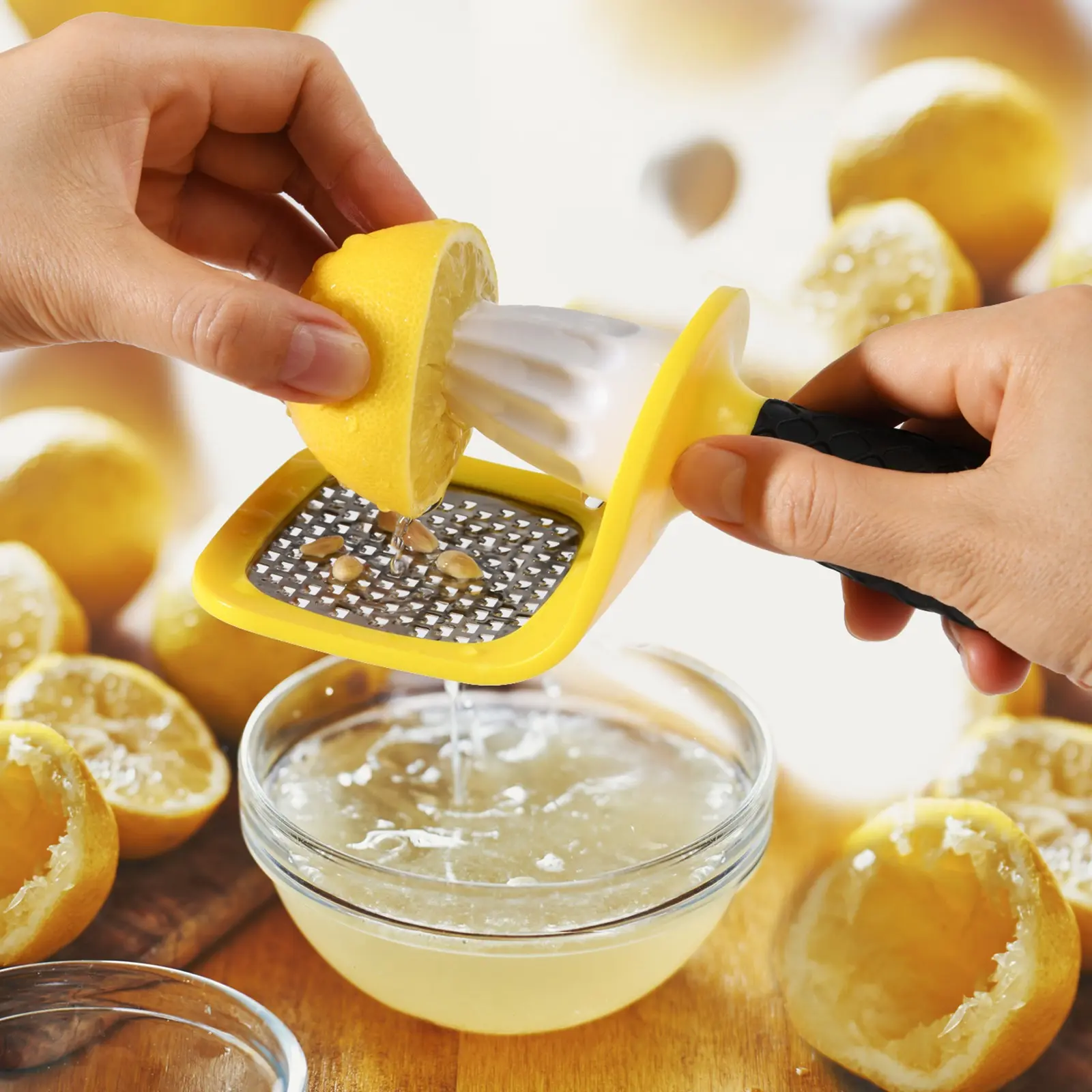 2-In-1 Hand Press Juicer, Multi-Functional Cheese Garlic Grater, Manual Lemon Squeezer, Kitchen Fruit Vegetable Tool