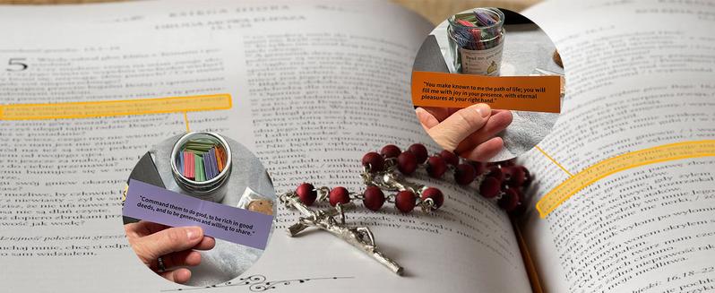 Bible Verse Jar, Read Me When Bible Verses Jar for Emotions and Feelings, Bible Verses in a Jar, Scripture Faith Prayer Hope Jar Gift, Religious Gift, Christian Gifts for Women Men, Easter Gift