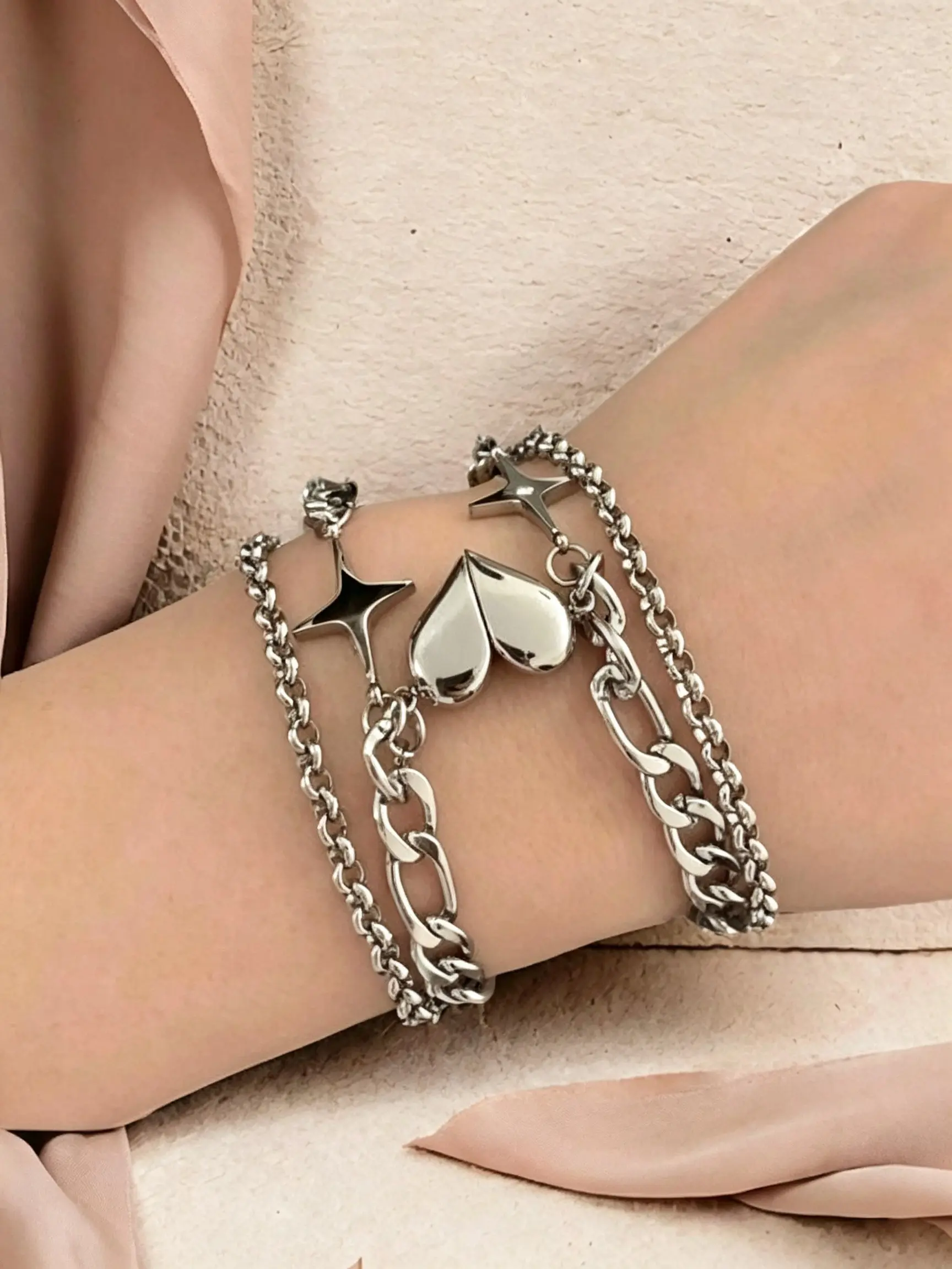 Magnetic Heart Jewelry Bracelet Set for Couples, Creative Valentine's Day Gift, Magnetic Attraction Design, Perfect for Him & Her
