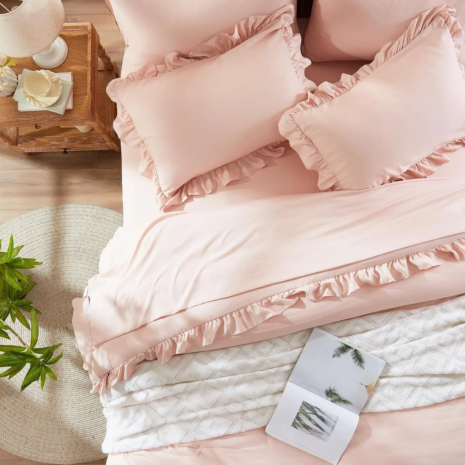 Queen Comforter Set 7 Piece, Pink Bed in a Bag with Sheets, All Season Ruffle Shabby Chic Bedding Sets with 1 Comforter, 2 Pillow Shams, 2 Pillowcases, 1 Flat Sheet, 1 Fitted Sheet