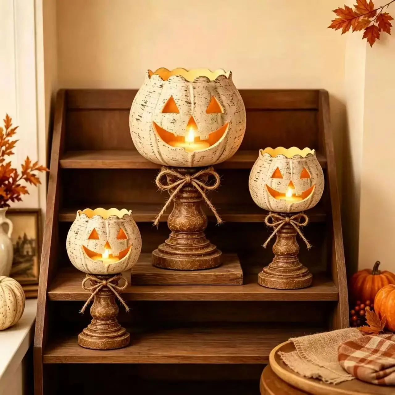 Cross-border new product Halloween pumpkin candlestick resin craft resin ornament Halloween atmosphere decoration piece