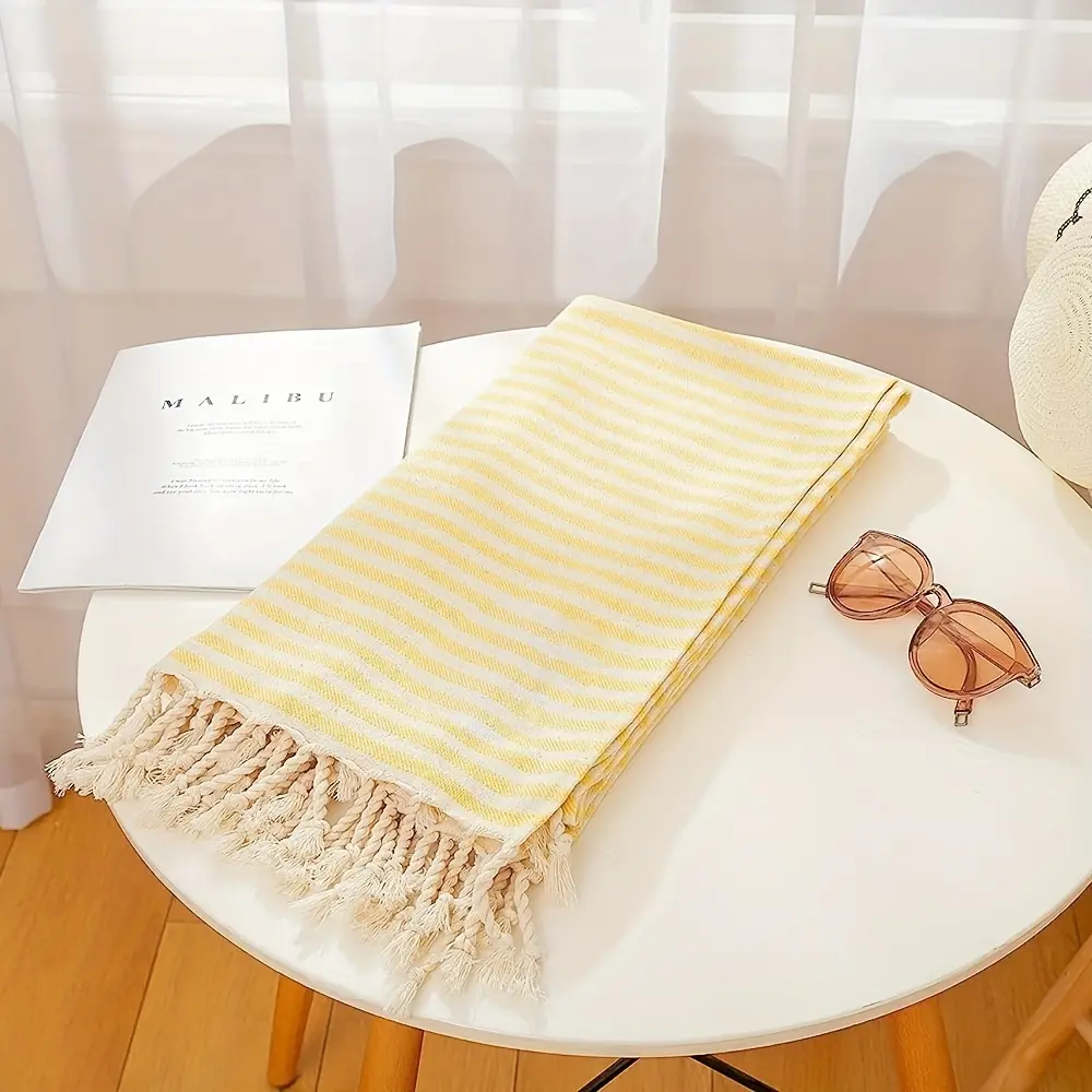 Large Size 1-Piece Cotton Outdoor Quick-Drying Beach Towel, 39x71 in/99.06x180.34 cm Multi-Purpose Towel for Beach, Camping, One-Piece