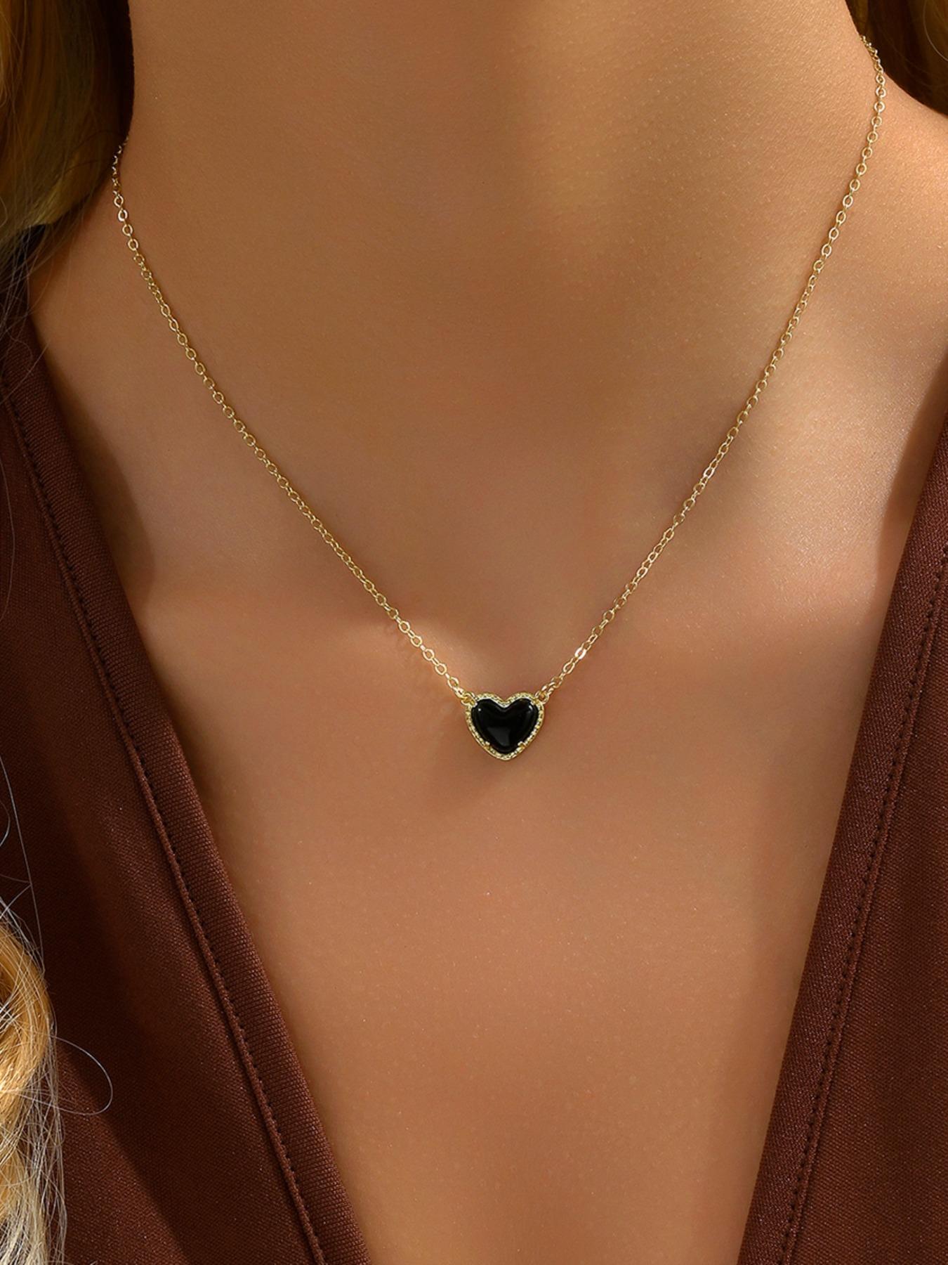 Simple Love Heart Shaped Matching Pendant Necklace for Women for Gift, Heart Charm Necklace, Stainless Steel Jewelry, Casual Streetwear Accessory As Gift for My Girlfriend, I Love My Girlfriend, Valentine's Day, Gift