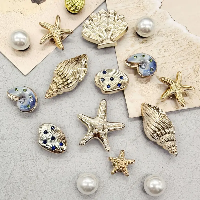16 Pcs Ocean Beach Shoe Charms Set, Golden Conch, Starfish & Shell Designs, Bling Rhinestone & Artificial Pearl ABS Shoe Clips, DIY Decorations for Shoes, Beach Bags, Birthday & Party Gift, Shoe Accessories, Decorative Shoe Accessories