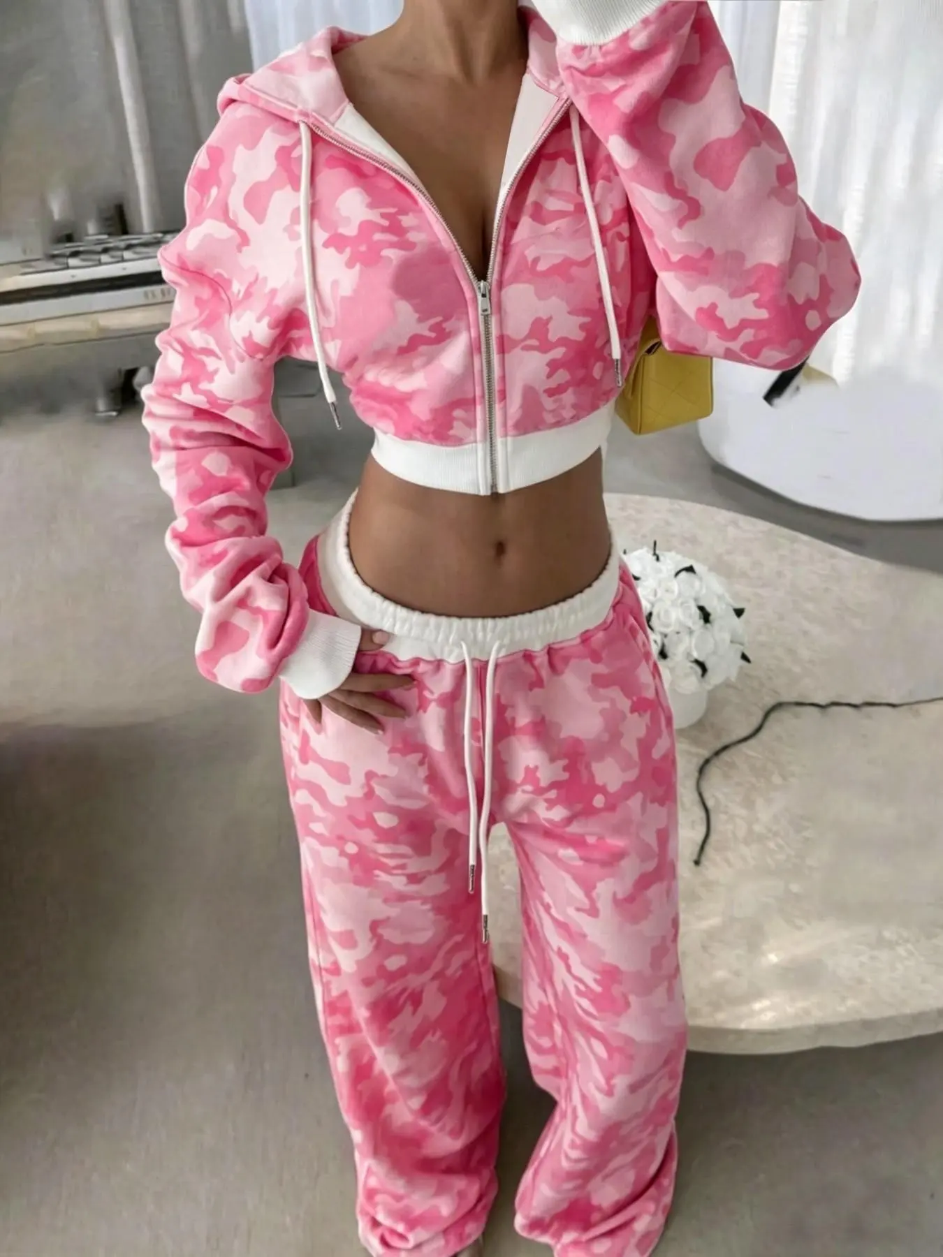 American Vintage Camo Sport Set for Women, Colorblock Hoodie + Flowy Wide Leg Pants, Casual Fitted Suit for Spring & Fall, Athleisure Outfits, Casual Sporty Set