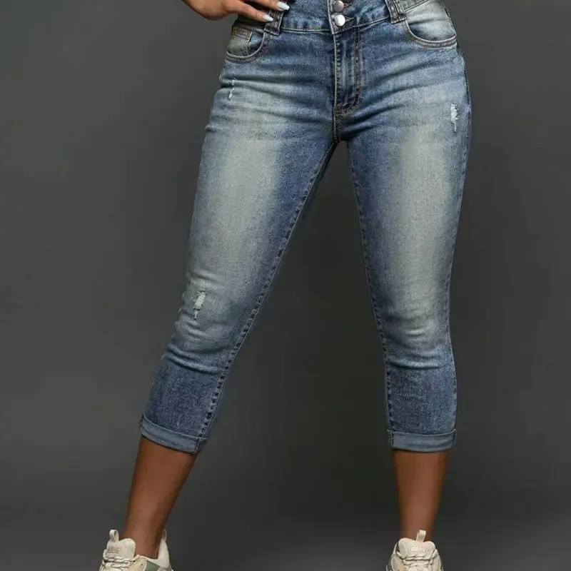 Women's Light Wash Triple Button High Waist Stretch Capri Denim Jeans, Tummy Control, Casual Denim Pants for Daily Wear Fit Stretchy Denim Jeans