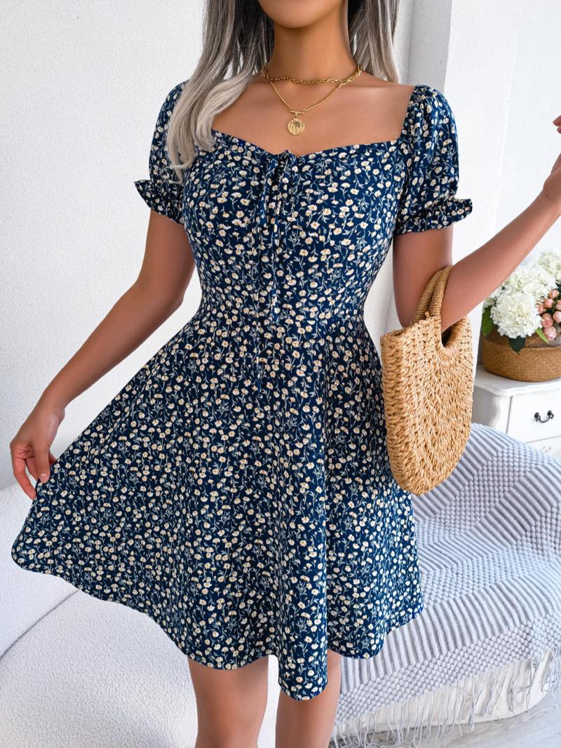 Women's Ditsy Floral Print Tie Front A Line Dress, Summer Outfits 2024, Boho Romantic Frill Sweetheart Neck Short Dress for Beach Vacation Holiday, Frenchy Style Summer Clothes Women