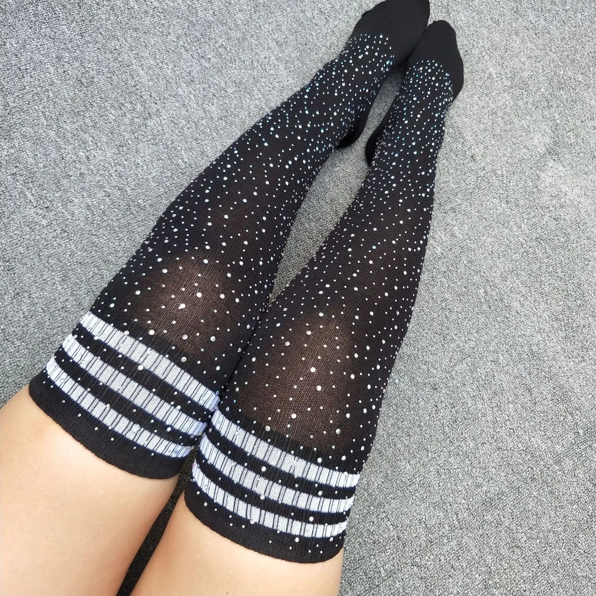 [Spring And Autumn Style] Fashionable Hot Diamond Medium-Thick Non-See-Through Colorful Black And White Over-The-Knee Shiny Rhinestone Long Socks