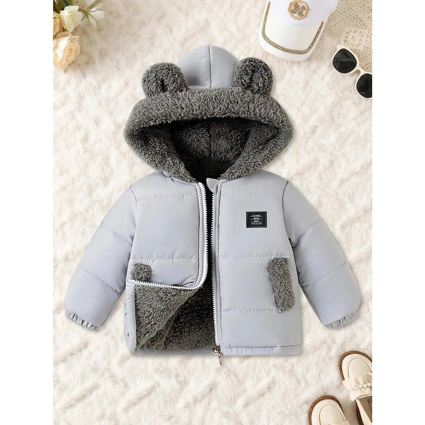 A Comfortable Baby Boy Fleece Outwear Jacket, Autumn And Winter Clothing, Cute And Easy Long-Sleeved Gray Bear Ear Hooded Windproof Sweatshirt for Baby Boys, Easy And Durable Plush Jacket for Newborn Children, 0-1-2-3 Years Old, 6-9 Months
