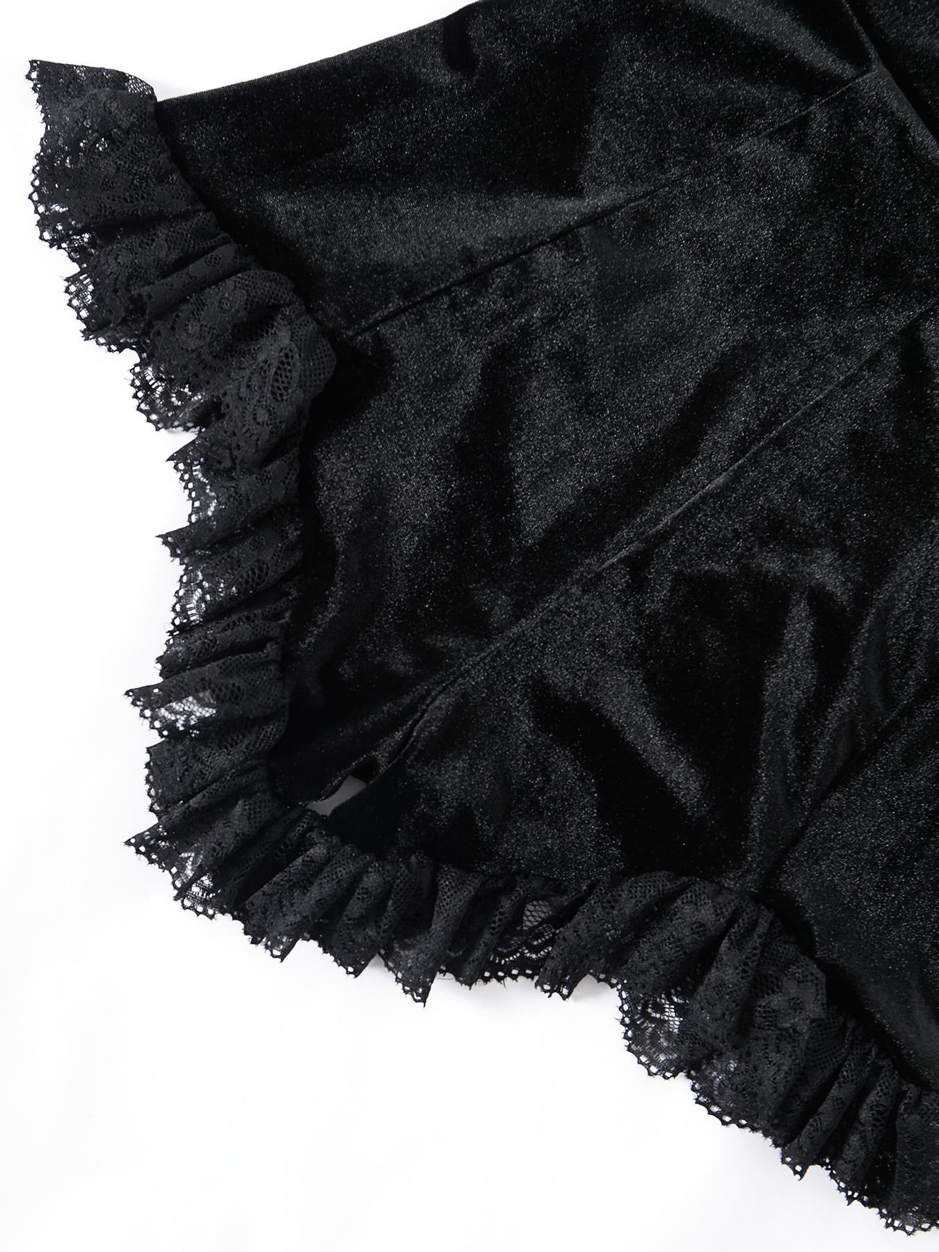 Women's Contrast Lace Ruched Velvet Shorts without Waist Belt, Goth Asymmetrical Hem High Waist Skinny Shorts for Party Holiday Vacation, Girly Clothing, Ladies Bottoms for All Seasons, Shorts for Women, Womenswear, Chic, Fashion