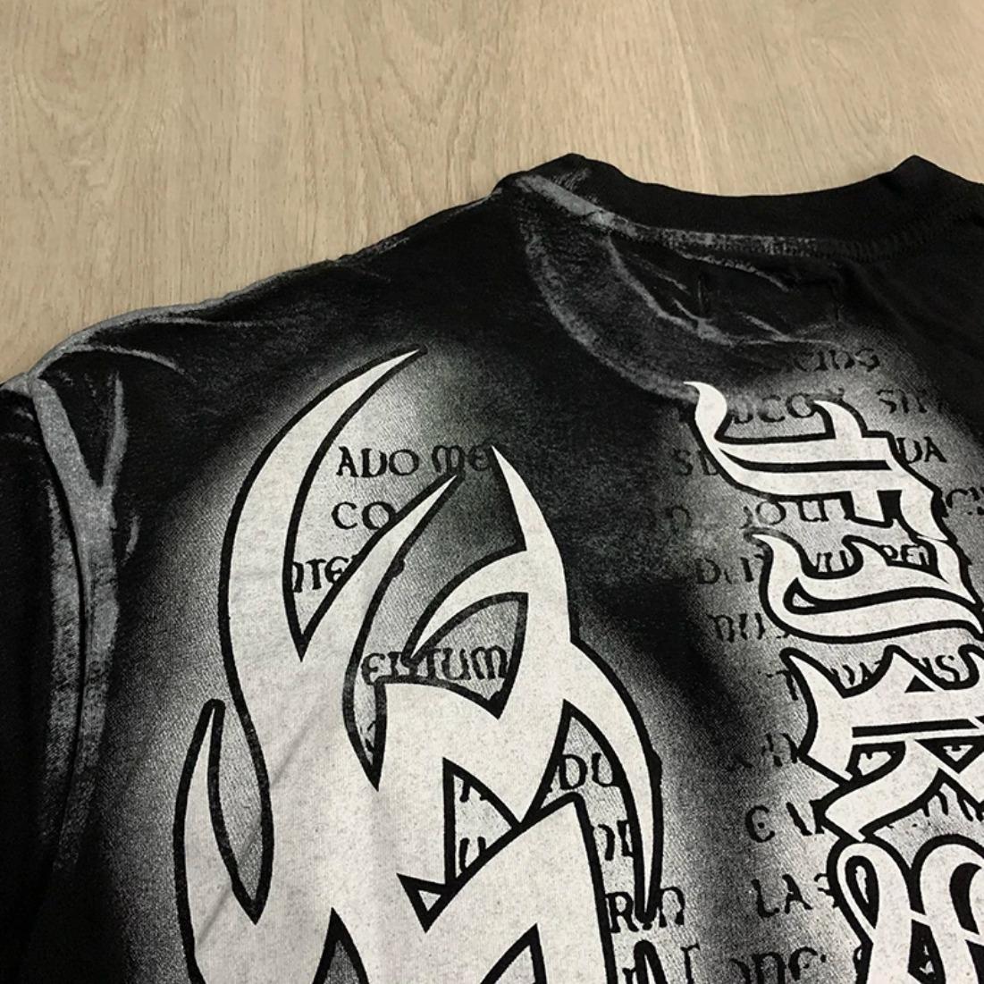 Casual FIRST ROW T-Shirts Washed Street Fashion American Style Hot Drill Letters Mens Womens High Quality Short Sleeves Tee Streetwear Trendy Graphic Tee Urban Fashion Cool Casual Look Unisex Stylish Summer Tee