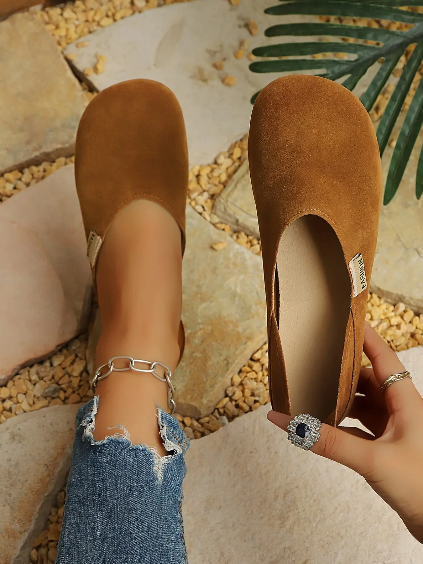 Meadow Sandal Velvet Flat Slippers, Simple Design Without Heel, Versatile Commuter Shoes, Lazy Person Footwear, Perfect for Daily Wear