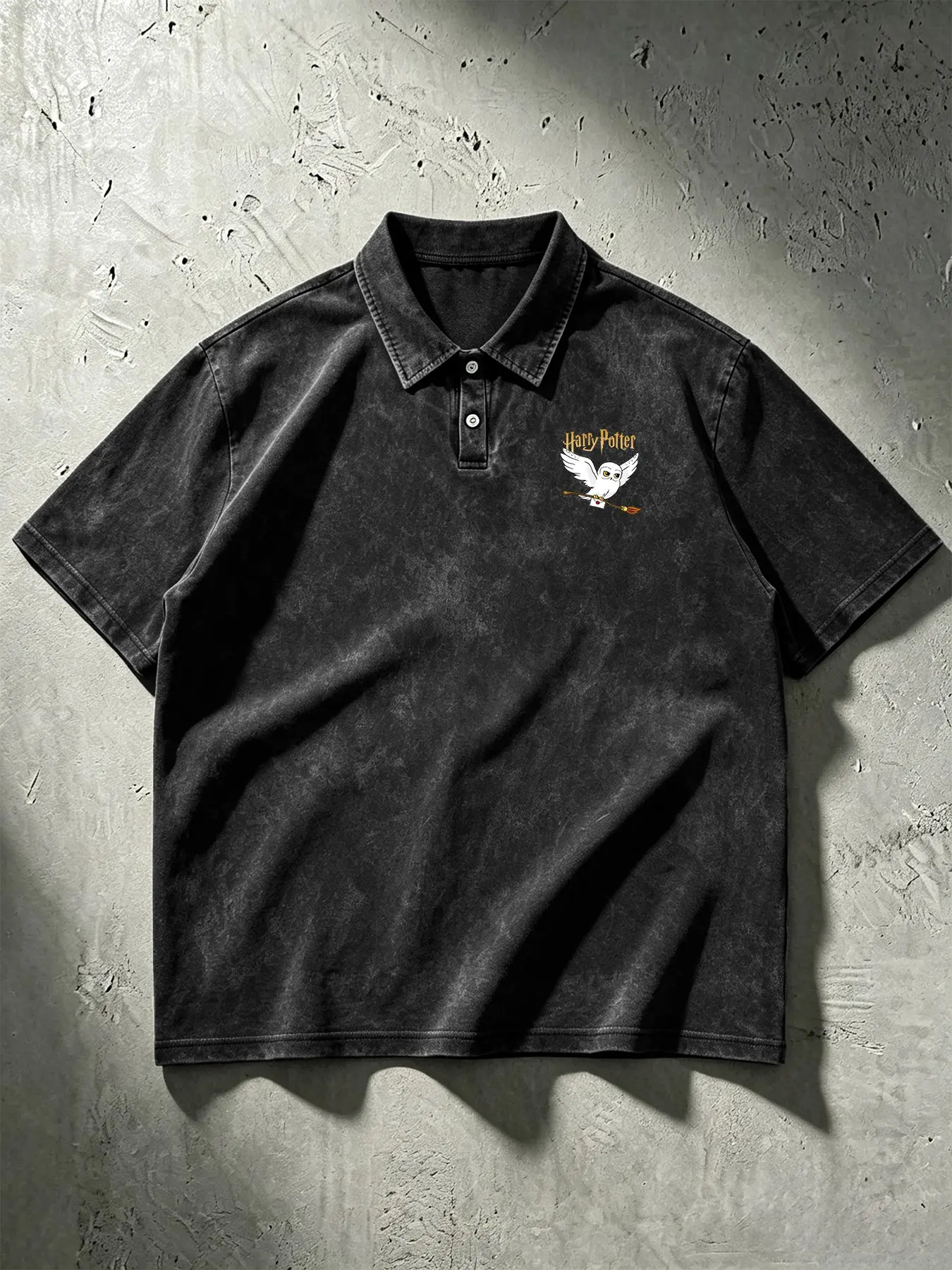 Men's Vintage Washed Polo Shirt, Harry Potter Hedwig Owl Print, Loose Fit Short Sleeve, Retro Streetwear T-Shirt, Comfortable and Stylish