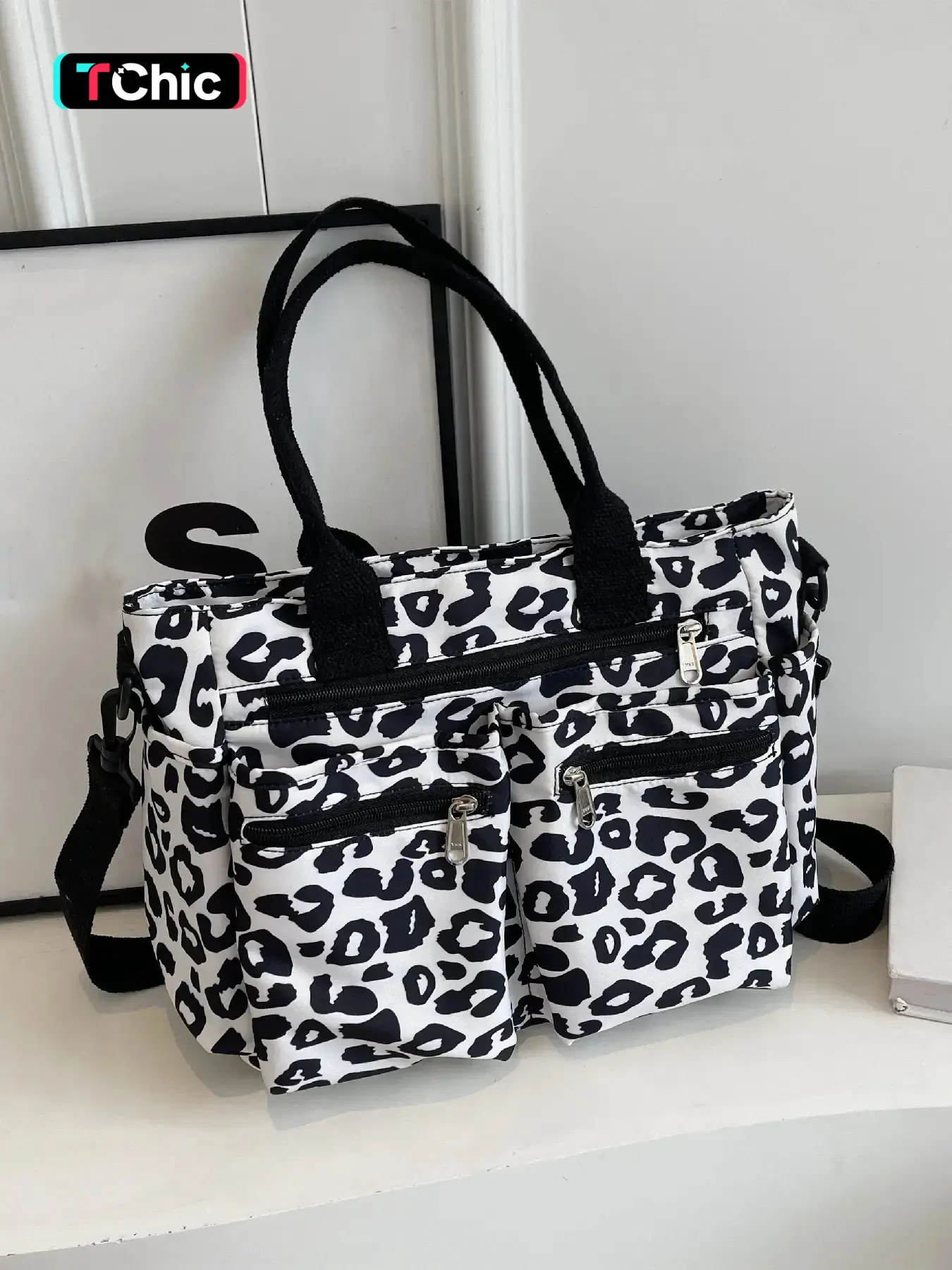 2026 Valentine's Day Gift, Stylish Casual Corduroy Everyday Tote Bag with Bow Pattern, Versatile for School, Work, and Travel, Casual Fashion Handbags