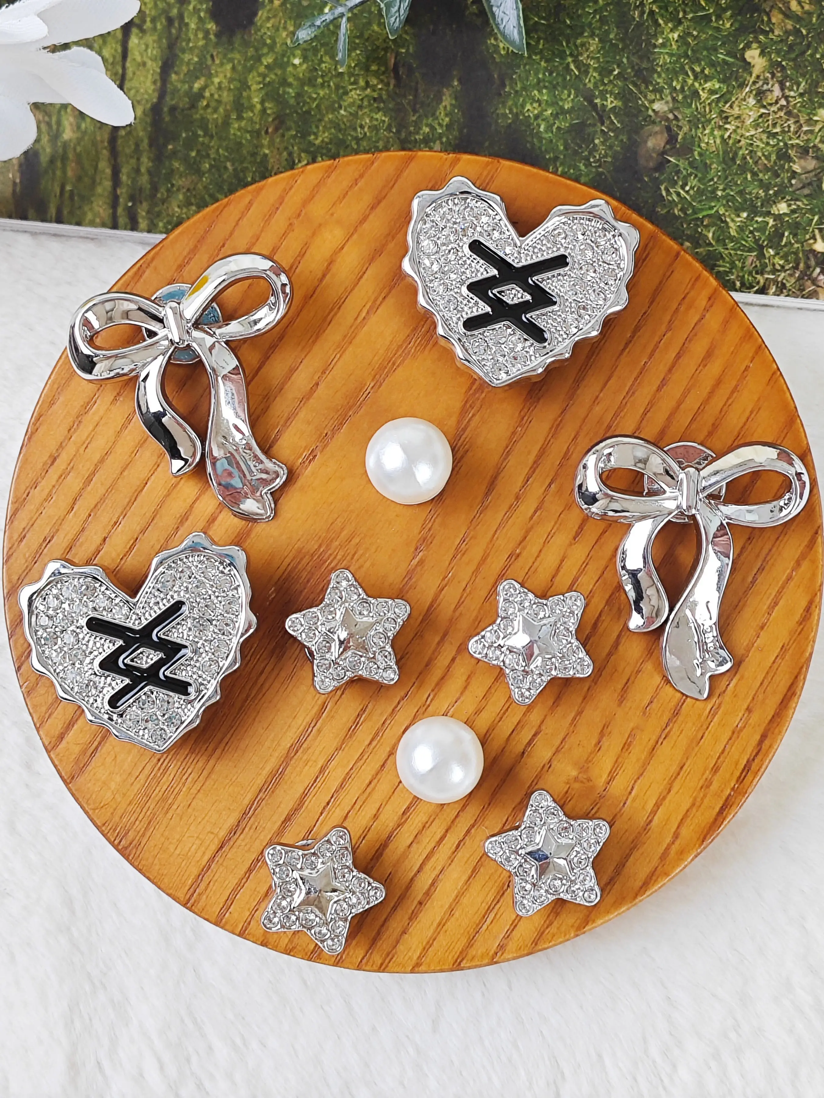 10pcs DIY Shoe Decorations, Heart, Bow, Star, Pearl Charms, Lightweight, Y2K Style, for Eva Sandals, Flip Flops, Holiday Gift