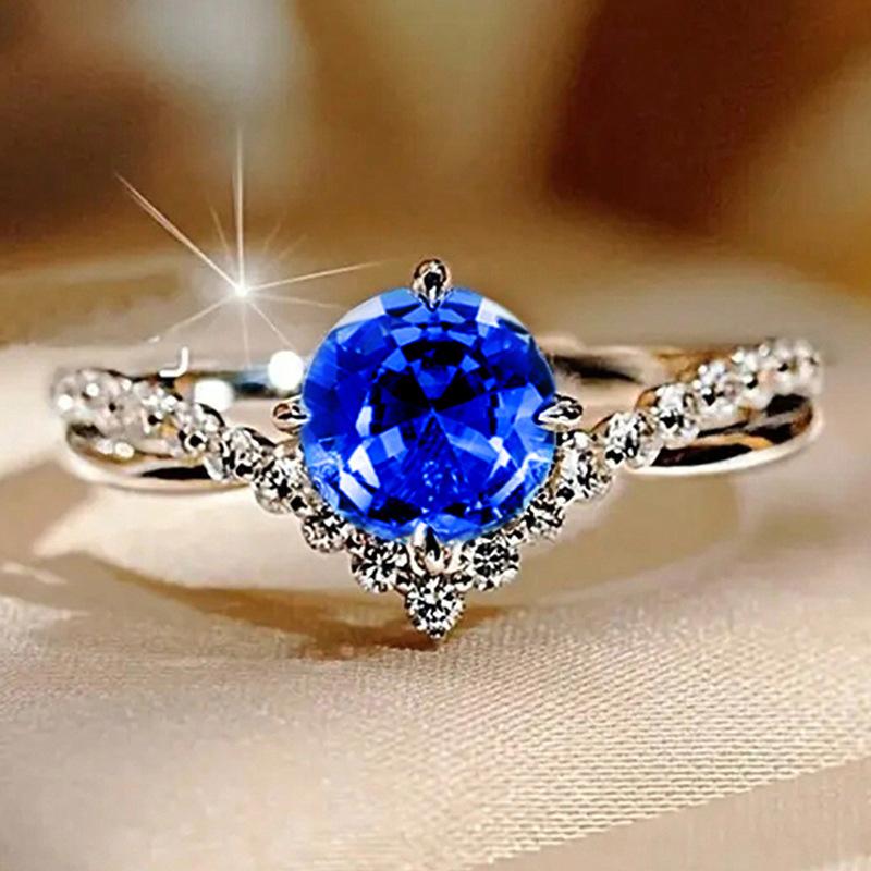 4-Prong V-Band Twisted CZ Engagement Ring | Luxury Gold Plated Wedding Band for Women