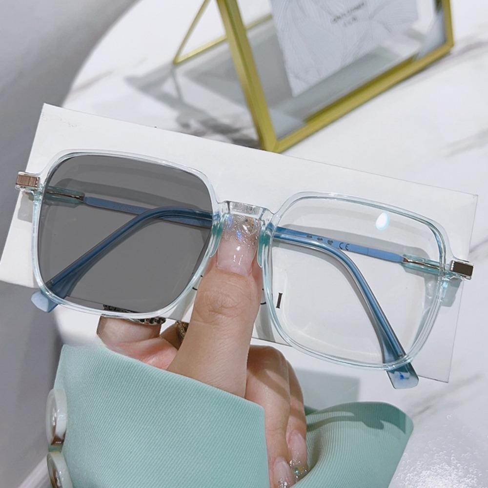 Photochromic Anti Radiation Glasses, Lightweight Metal Frame Eyeglasses for Women & Men, Fashion Eye Protection Glasses for Daily & Outdoor Use, Sunglasses For Women