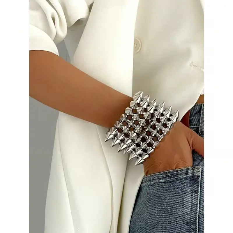 Punk Style Rivet Tattoo Bracelet, Unisex Silver Color Edge Rivet Wristband, Perfect for Daily Wear, Parties, Music Festivals