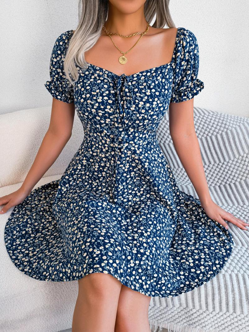 Women's Ditsy Floral Print Tie Front A Line Dress, Summer Outfits 2024, Boho Romantic Frill Sweetheart Neck Short Dress for Beach Vacation Holiday, Frenchy Style Summer Clothes Women