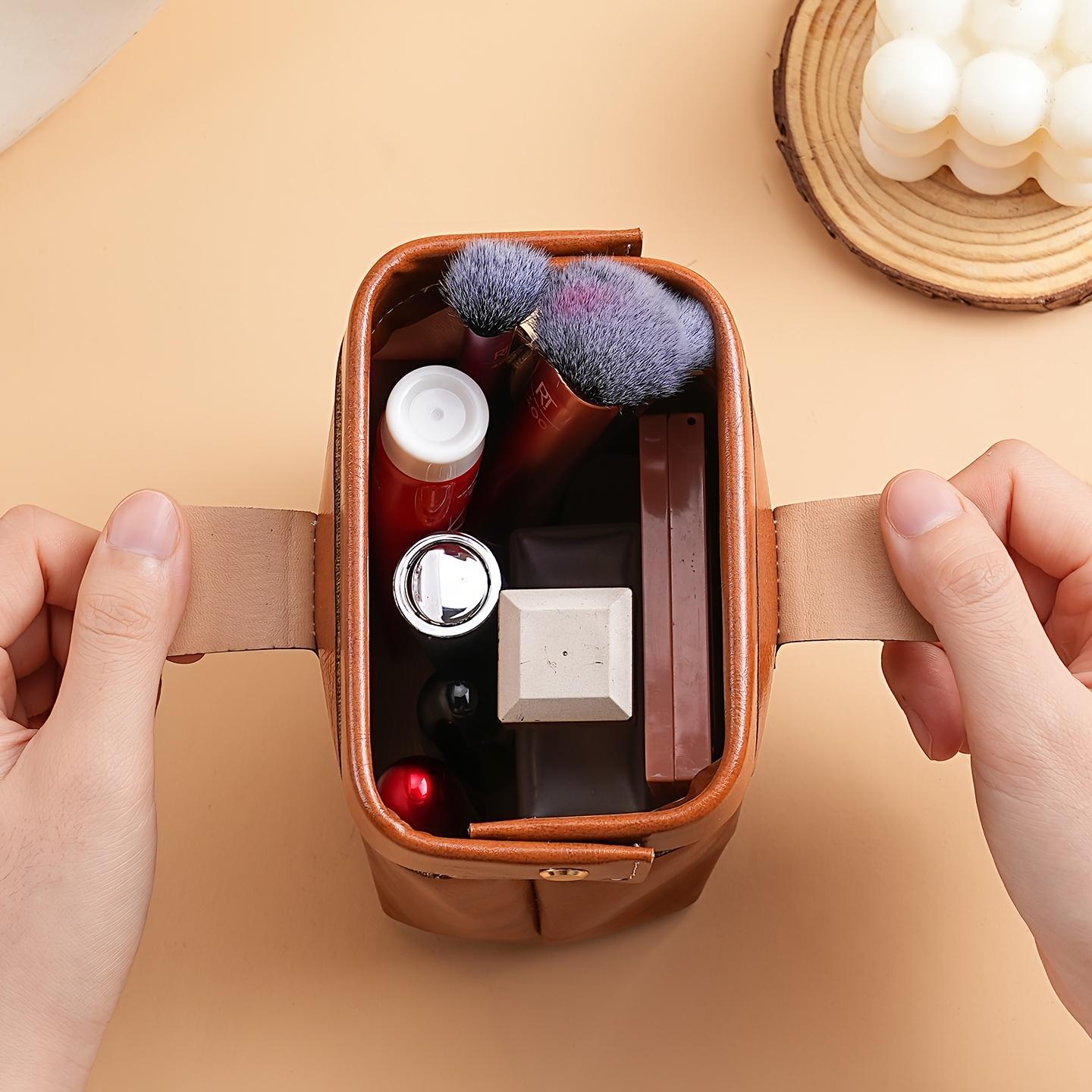 Women's Vintage Mini Wallet with Keychain, Multi-Functional Card Holder & Coin Purse, Compact Stylish Small Wallet for Cash & Cards, Perfect for Everyday & Special Occasions