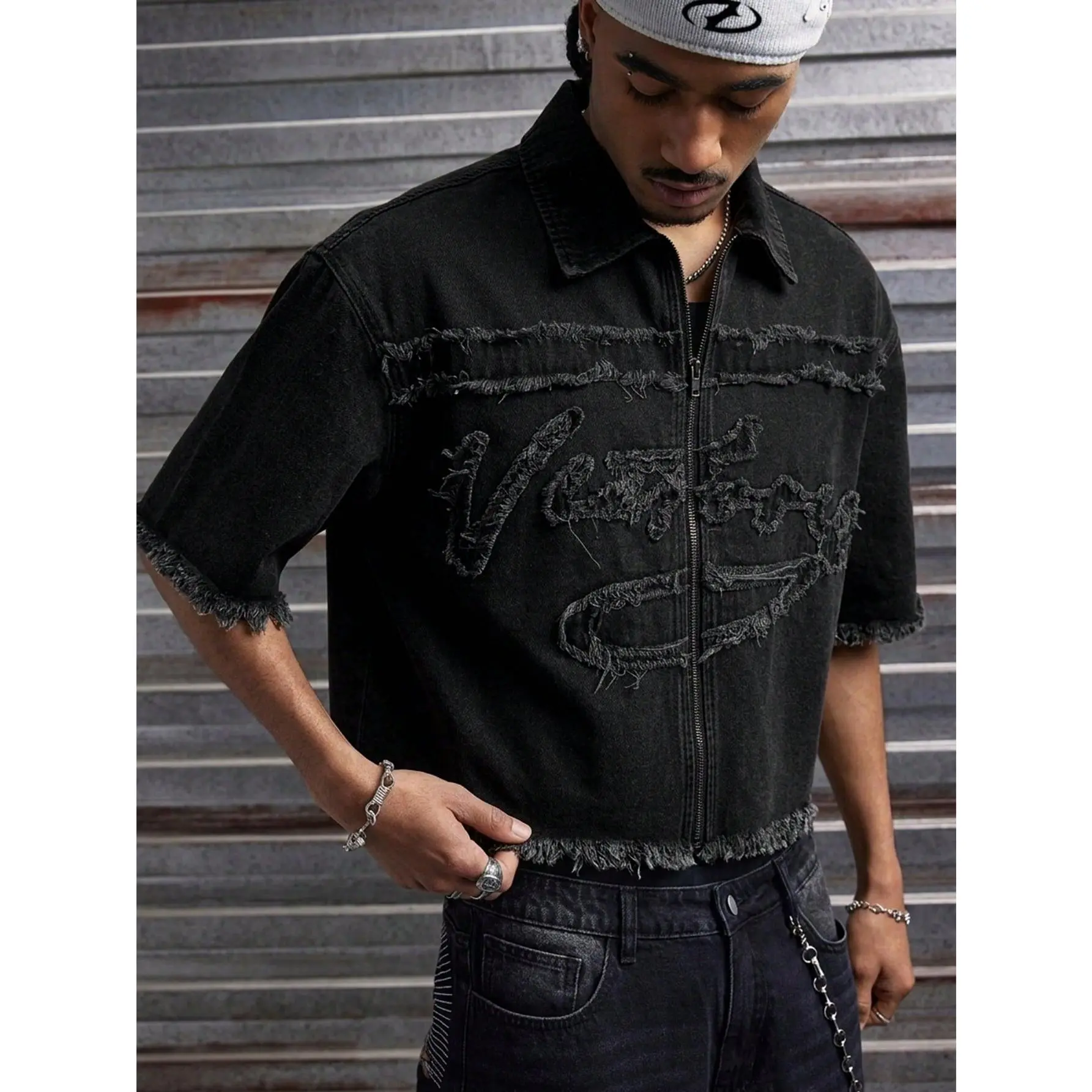 Men's Oversized Black Denim Shirt Zip Closure Graphic Embroidery Short Sleeve Jean Shirt Vintage Washed Frayed Edge Streetwear Hip Hop Y2K Casual Loose Fit Denim Overshirt Summer Fashion Top for Club Festival Daily Wear