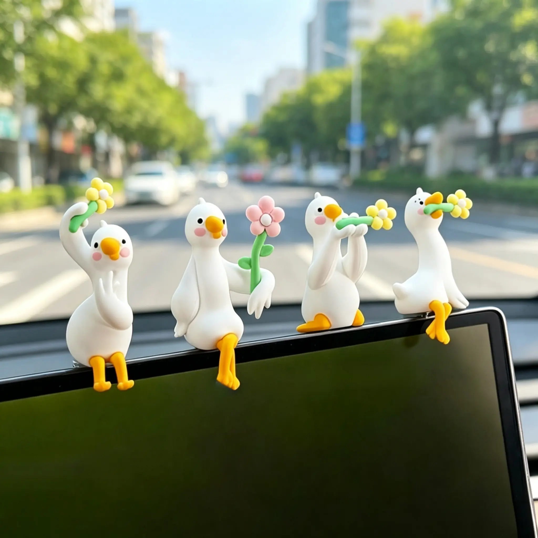 1 & 4 pcs  Cute White Goose Car Dashboard Ornament Set - Interior Accessory for Center Console, Car Accessories Gift , Car Accessories Cute-YY1