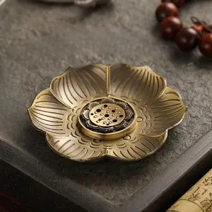 1pc, Plum Blossom Incense Stick Holder, Flower Shaped Metal Incense Burner Craft Ornament for Spa, Yoga, Meditation, Home Decor, Scented Home Fragrance