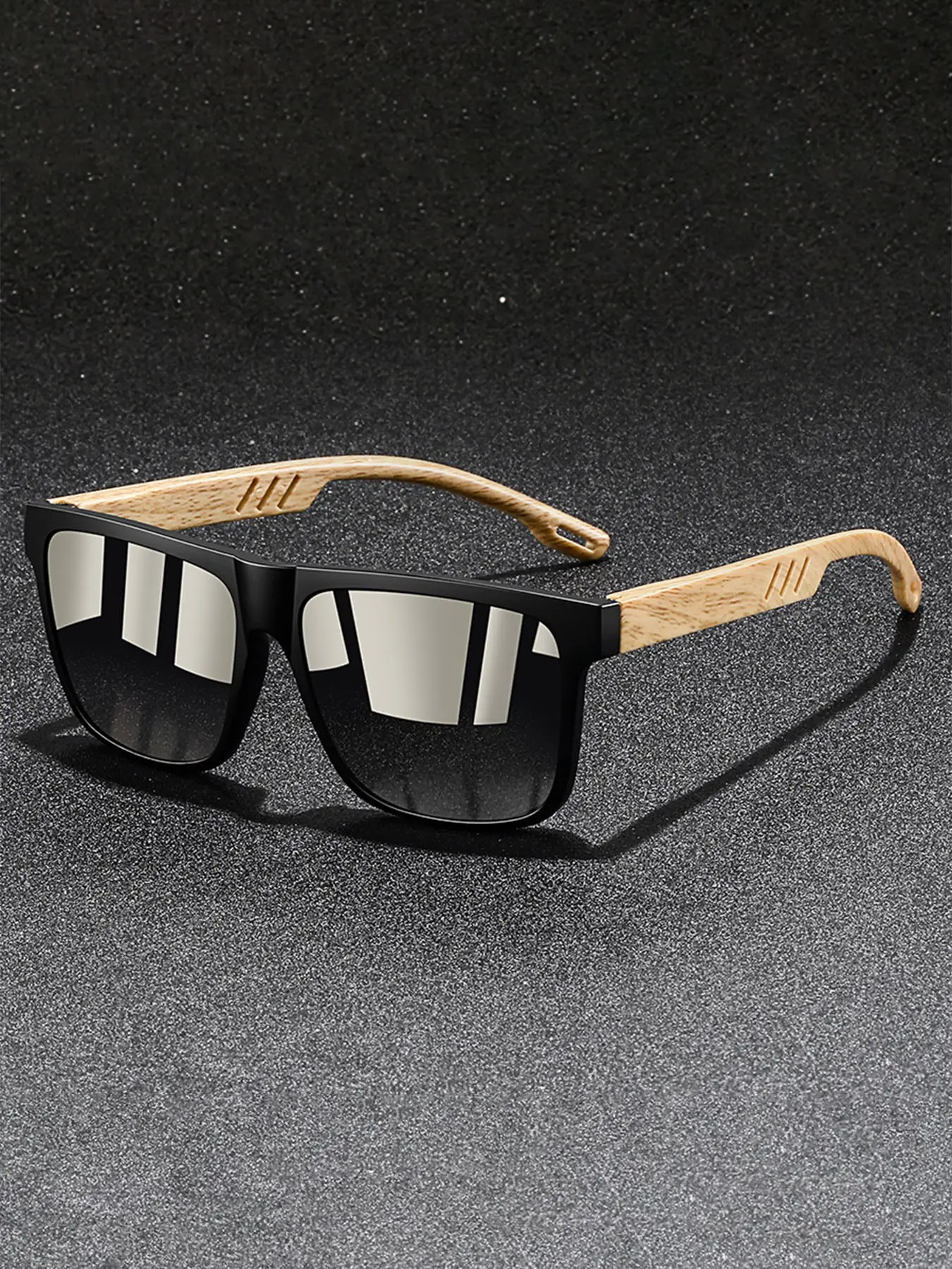 Retro imitation wood grain fashionable sunglasses, lightweight retro hollow design and equipped with UV400 protective lenses for comfortable wearing. Unisex, with multiple colors to choose from. Suitable for casual and daily wear.