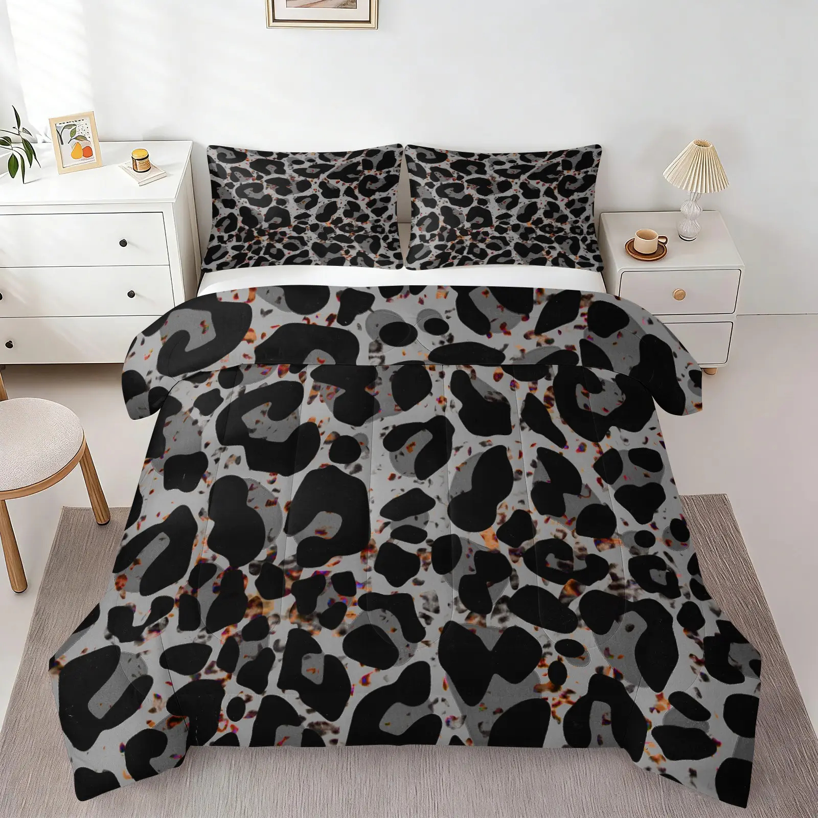 HD Leopard Print Comforter Set, Grey Base With Glitter Foil Detail, Polyfill-Filled Fluffy Warm All-Season Bedding, 1 Comforter +1-2 Pillowcases, For Bedroom Study Gaming Room, Retro Unique Home Decor, Boys Dorm