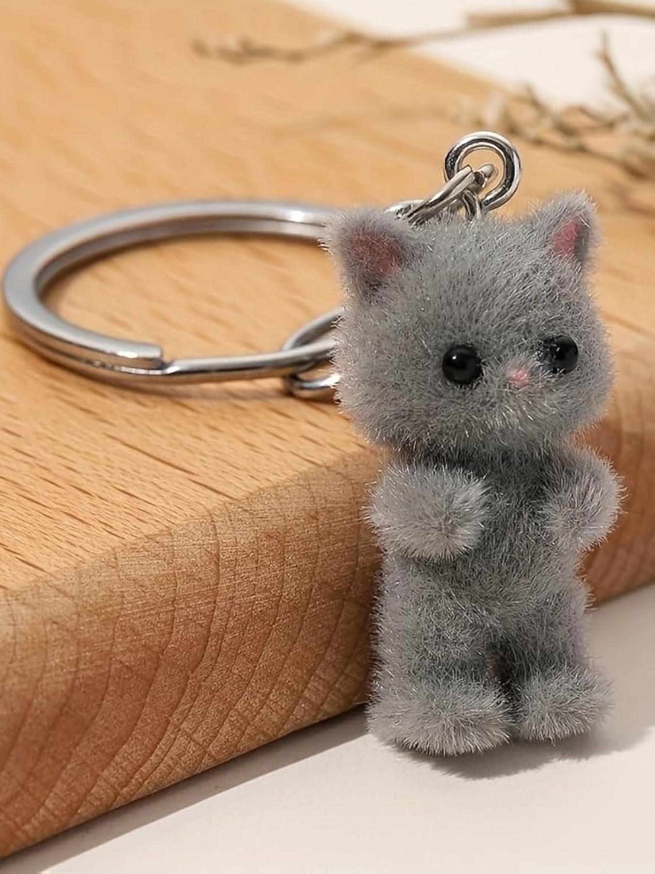 Cute Cat Design Keychain, Fuzzy Keychain, Trendy Cute Keychain for Car Keys for Women & Men, Fashion Accessories for Bag Backpack Wallet Pendants Decor
