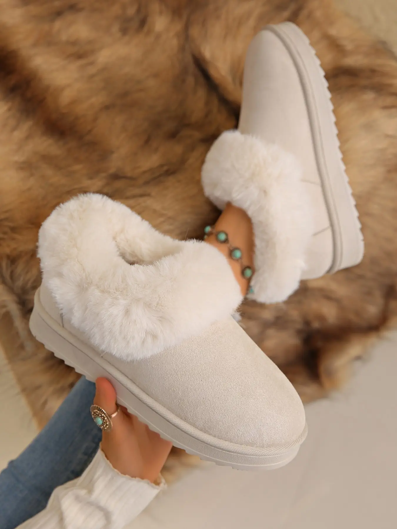 Women's Plush Fuzzy Home Slippers, Soft Fleece Lining, Warm Comfortable Slip-On Design, Indoor Outdoor Use, Winter Cold Weather Shoes, Soft Fluffy Footwear