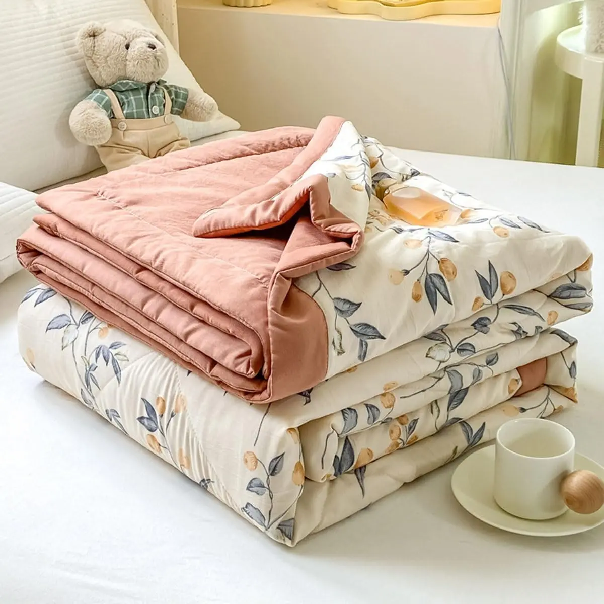 Bedding Queen/King Lightweight Summer Comforter Bedspread for All Season Soft Cozy Quilted Blanket Down Alternative Bedding,Washable(#1,150x200cm/59x79in